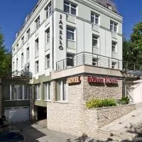 Jagelló Business Hotel: Budapeşte'de bir otel