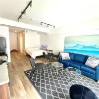 Perfect Brand New Studio Downtown Sidney、シドニーにあるビクトリア国際空港 - YYJの周辺ホテル