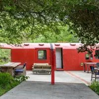 Tiny House Train-Eco stay, готель у місті Аппер-Гатт