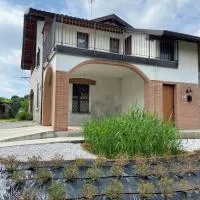 Little Sweet House, hotel sa Cantù
