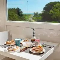 Hotel-Residence- Le Dune Breakfast & private beach included, hotel u gradu Lido Adriano