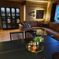 Apartment for rent in Gautefall, great location for skiing, hiiking and mountain biking, self serviced but housekeeping can be added for an extra fee, hotel en Drangedal
