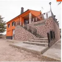 Casa naranja, hotelli kohteessa Teruel