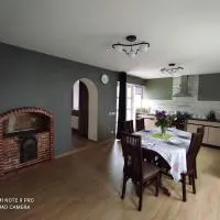 Casa Maria, hotel Pohrebea városában
