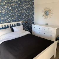 Chambre complètement indépendante !, hotel poblíž Letiště Bellegarde – Limoges - LIG, Limoges