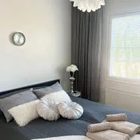 Gem of Annala - private sauna, free parking and WiFi โรงแรมในตัมเปเร