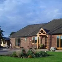 Quixhill - Denstone - Dove Meadow B & B, hotel v destinaci Uttoxeter
