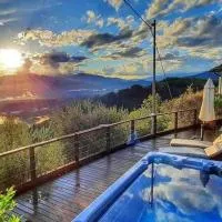 ROMANTIC GETAWAY AMAZING VIEWS - New large veranda, hotel a Coreglia Antelminelli