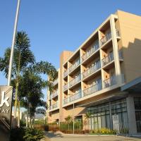 Linda suíte de hotel, acomoda até 3 pessoas Milly โรงแรมใกล้Jacarepaguá Airport - RRJในริโอเดจาเนโร