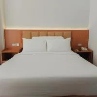 AYMAN SYARIAH HOTEL, hotel din Surabaya
