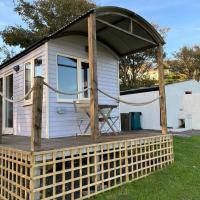 Pearl Shepherds Hut