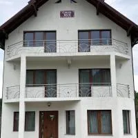 Casa Rus, hotel en Leordina