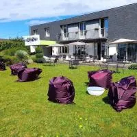 Logis Hôtel Cozy Morlaix, hotel v mestu Plouigneau