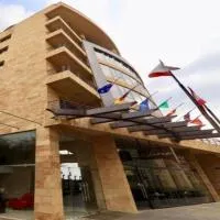 Jounieh Suites Boutique Hotel, hotel a Jounieh