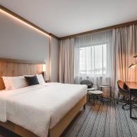 Courtyard by Marriott Warsaw Airport, hotel malapit sa Warsaw Frederic Chopin Airport - WAW, Warsaw