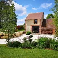 Viesnīca TUILERIE DE LA COTE 4* pilsētā Ouzouer-sur-Trézée