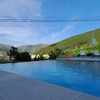 INATEL Manteigas Hotel، فندق في مانتيغاز