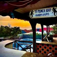 Kazabasté, escapade spa et jardin privatif, hotel en Basse-Terre