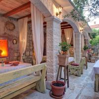 Best Location Old Town Budva Rooms, hotel v destinaci Budva