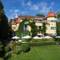 Hotel Seeschlößl Velden, Hotel in Velden am Wörthersee