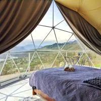 4 seasons. 4 სეზონი Glamping Georgia Racha, hotel ad Ambrolauri