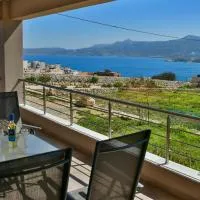 Sitia Bay View Villa Apartment、シティアにあるシチア空港 - JSHの周辺ホテル