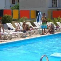 Kavos Central, hotel v destinácii Kavos