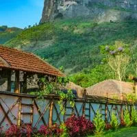 Deshadan Eco Valley Resort - An Eco friendly Mud House, hotel di Kanthalloor