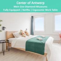 Center of Antwerp, Fully Equipped, Train Station, hotel ad Anversa, University District