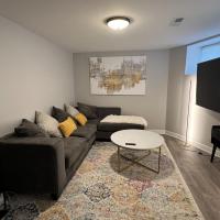 Modern 3 Bedroom Close to Downtown Chicago、シカゴ、ブロンズビルのホテル