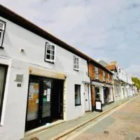 Apartment with Roof Terrace - Centre of Yarmouth, hotel v mestu Yarmouth