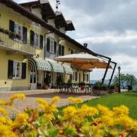 Agriturismo Cascina Rabalot, отель в городе Диано-д'Альба
