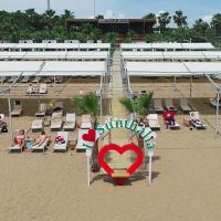 Sunthalia Hotels & Resorts Ultra All Inclusive Adults Only Party Hotel, hotel en Colakli, Side