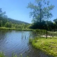 Rancho „Czajone na pigwowcu”, hotel u gradu Lelkowo