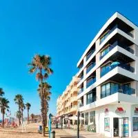 Luxury Apartment La Mata right by the sea、ラ・マタのホテル