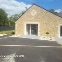 Aquadetente loudeac – hotel w mieście Loudéac