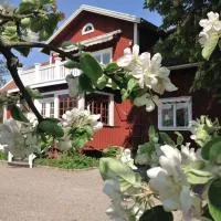 Kroksta Gård, hotel in Bälinge