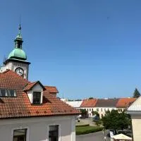 Penzion U Radnice, hotelli kohteessa Doksy