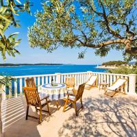 Villa Porthos, hotel u gradu Hvar