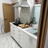 Room in new flat, hotelli kohteessa Walsall