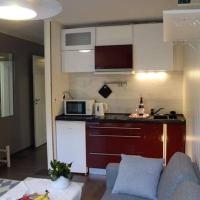 Small Cozy Apartment in Gloppen, hotell i nærheten av Sandane lufthavn, Anda - SDN i Vereide