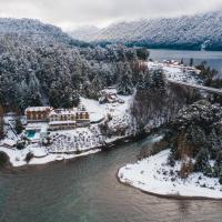 Correntoso Lake & River Hotel, hotell i Villa La Angostura