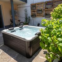 Self Check-in Apartment with Jacuzzi Mostar