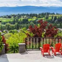 Sunrise Valley Suite, hotel en West Kelowna