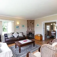 Lowestoffe Country Lodge - Walnut, hotel en Hogsback