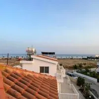 Sea View Villa in Agia Thekla, hotel a Ayia Napa