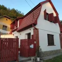 Szőnyi úti apartman, ξενοδοχείο σε Zebegeny
