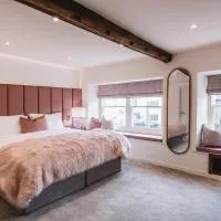 Coffee & Stays at Cartmel Square, хотел в Картмел