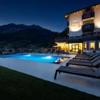 Hotel Castel Mani, hotel en San Lorenzo in Banale