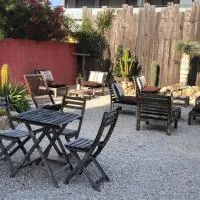 Hôtel Les Mimosas – hotel w Argelès-sur-Mer